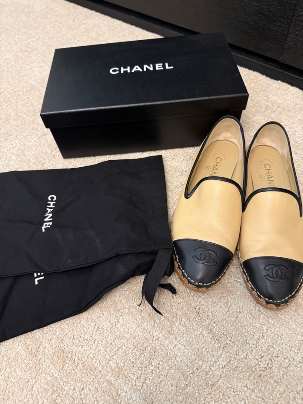 CHANEL Beige Leather Espadrille Flats with Black Cap Toe